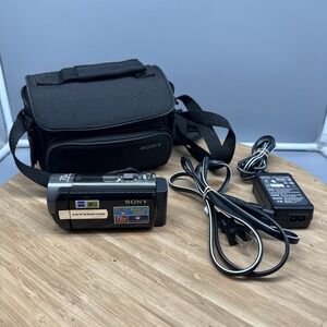 Sony DCR-SX85 16gb Handycam Digital Camcorder Black TESTED Charger & Case Clean